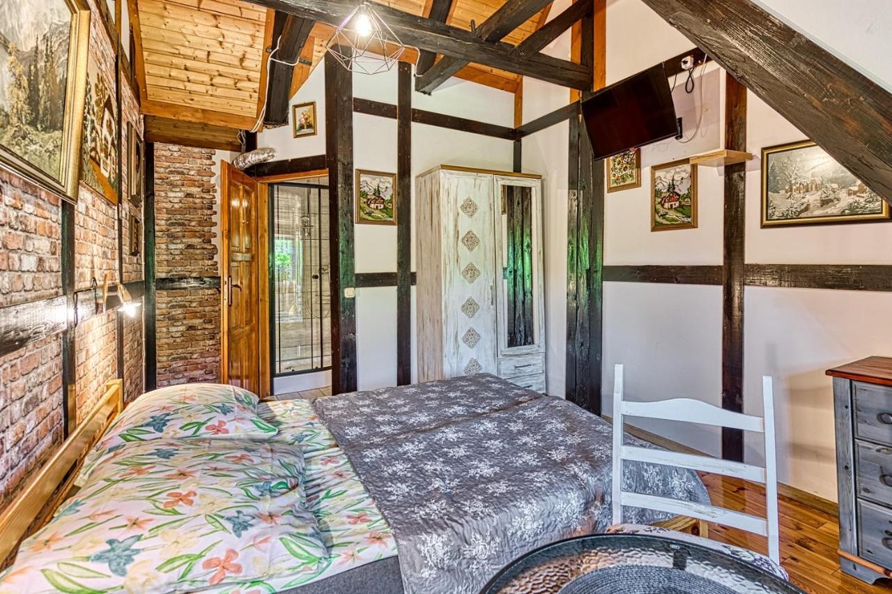 Gleboki Jar Apartment ชเวียราโดว์-สโดรยจ์ ภายนอก รูปภาพ