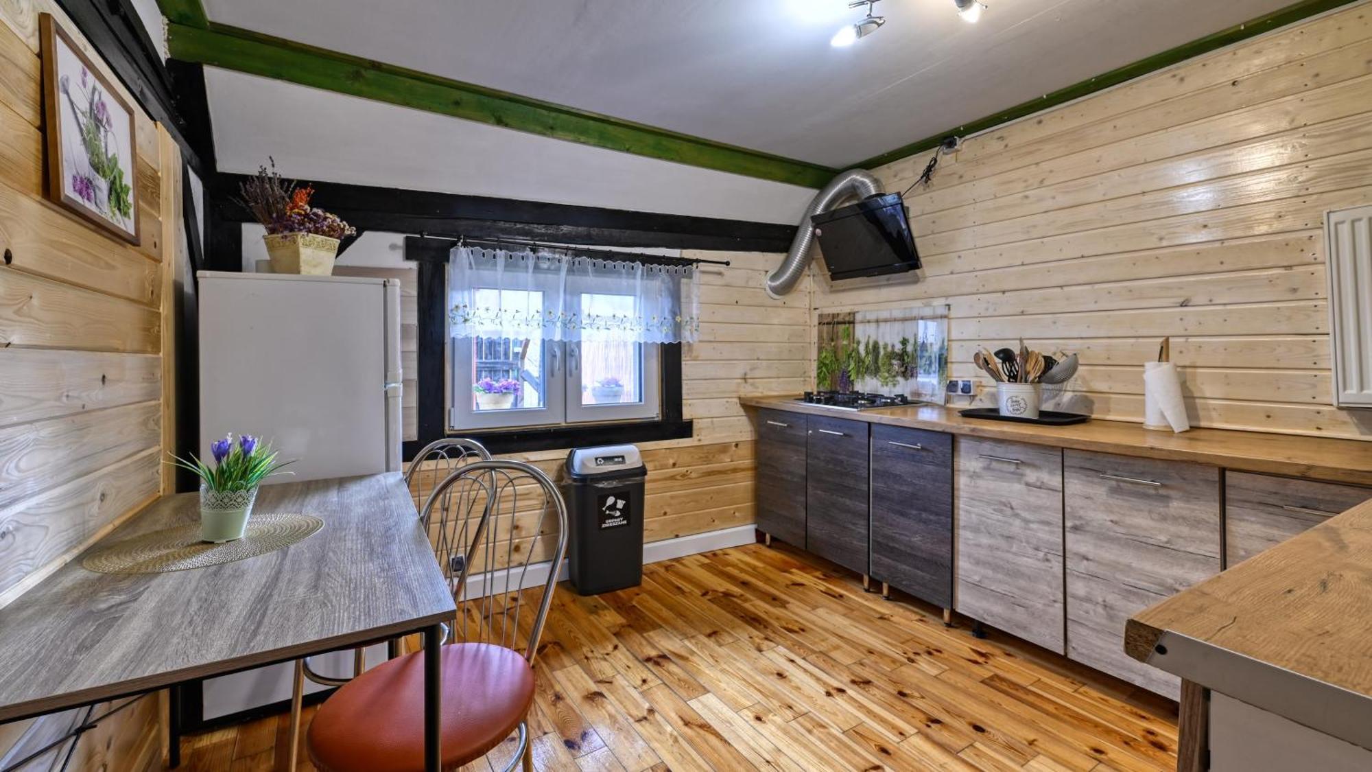 Gleboki Jar Apartment ชเวียราโดว์-สโดรยจ์ ภายนอก รูปภาพ